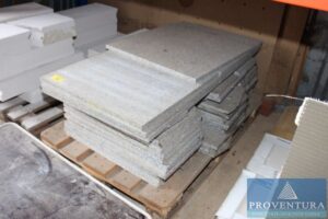 Read more about the article Insolvenzversteigerung 4 Pos. u.a. ca. 46 m² Carrara-Marmor, ca. 13 m² Granitplatten, Richtscheit, Dämmaterial – 06667 Weißenfels – 24.03.2022 – 12:00:00