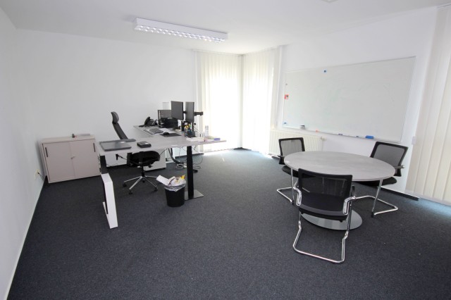 You are currently viewing Betriebs- und Geschäftsausstattung eines Ingenieurbüros –  – 19.05.2022 – 09:00:00