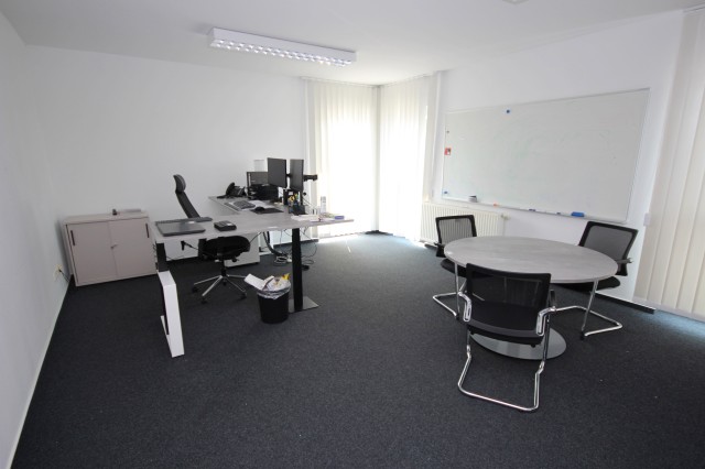 You are currently viewing Betriebs- und Geschäftsausstattung eines Ingenieurbüros –  – 19.05.2022 – 09:00:00