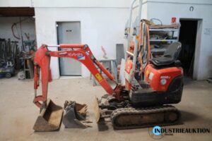 Read more about the article Online-Auktion Baugeräte, Zubehör, Minibagger KUBOTA 008, Minidumper MUCKTRUCK MAXII, Rüttelplatte, Stemmhämmer, Flügelglätter, Stahlrohrstützen etc. – 46240 Bottrop – 12.05.2022 – 10:30:00