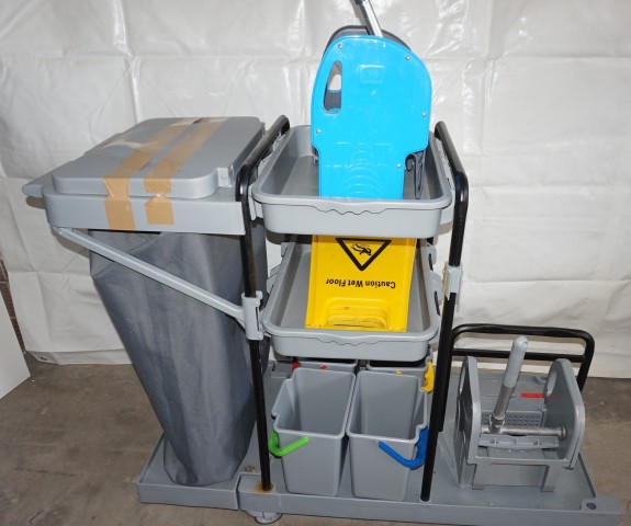 You are currently viewing 1 Posten Reinigungsgeräte, Putzwagen, Toilettenpapier etc. –  – 17.06.2022 – 09:00:00