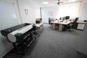 Read more about the article Betriebs- und Geschäftsausstattung eines Ingenieurbüros – Nachverkauf – 01.07.2022 – 09:00:00