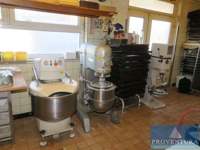 You are currently viewing Nachverkauf zur Insolvenzversteigerung Bäckerei, 90 Positionen: Spiralkneter, Anschlagmaschine, Arbeitstische, Fettbackgerät, etc. – 31500 Raum Hannover – 24.06.2022 – 09:15:00