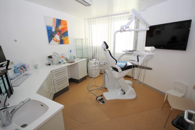 You are currently viewing Betriebs- und Geschäftsausstattung einer Zahnarztpraxis –  – 19.08.2022 – 09:00:00