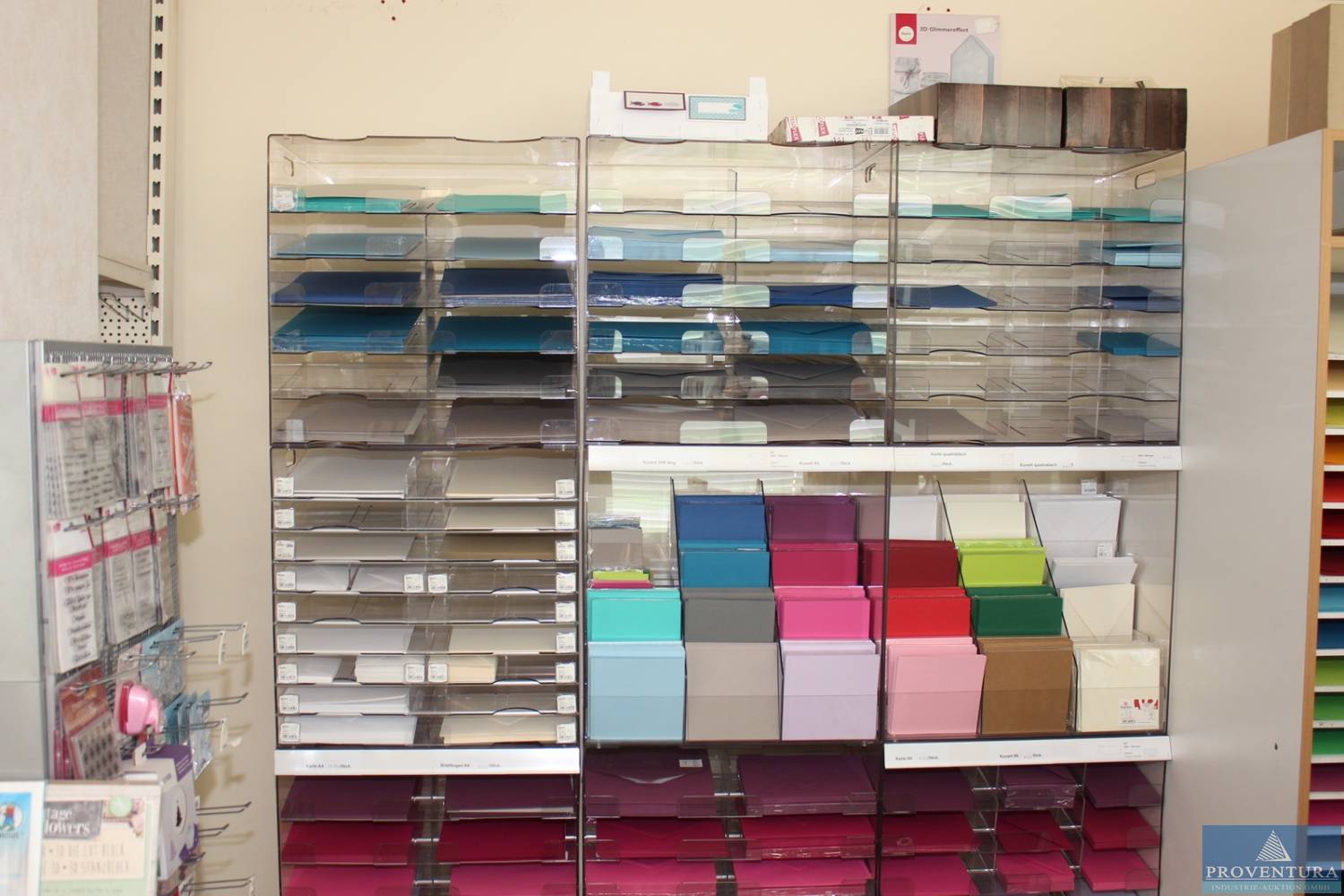 You are currently viewing Reduzierter Aufrufpreis:Warenbestände und Ladeneinrichtung Papier – Bücher – Stoffe – Bastel- und Schreibwaren – Nähzubehör – 34497 Korbach – 21.07.2022 – 09:00:00