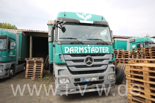 You are currently viewing Fuhrpark einer Spedition –  – 21.09.2022 – 09:00:00