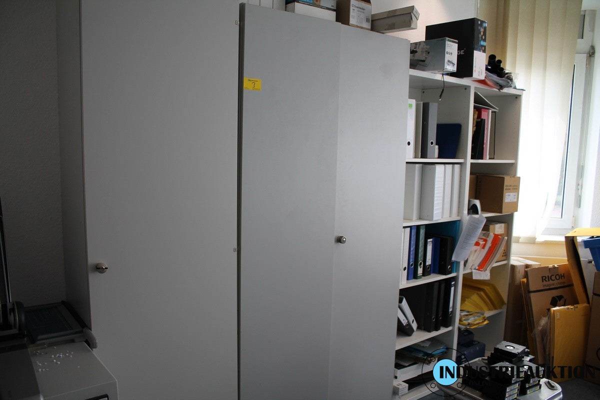 You are currently viewing Nachverkauf über 100 Pos. Büroeinrichtung, EDV, Kleinwerkzeuge, 44803 Bochum –  – 14.10.2022 – 09:00:00