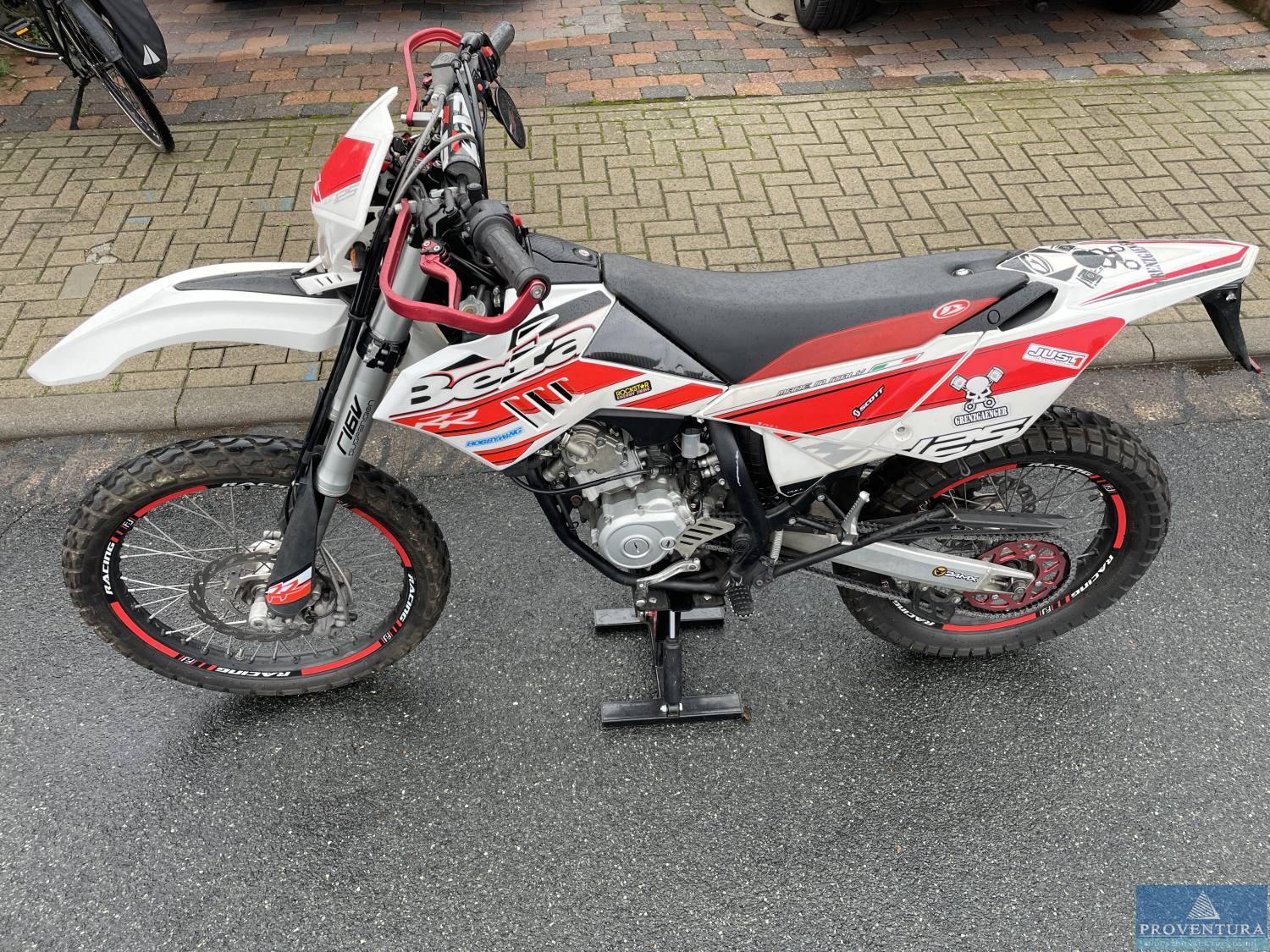 You are currently viewing Versteigerung: Enduro BETA RR125 4T, EZ 2017, mit umfangreicher Leistungssteigerung – 31535 Steinhude – 22.11.2022 – 09:30:00