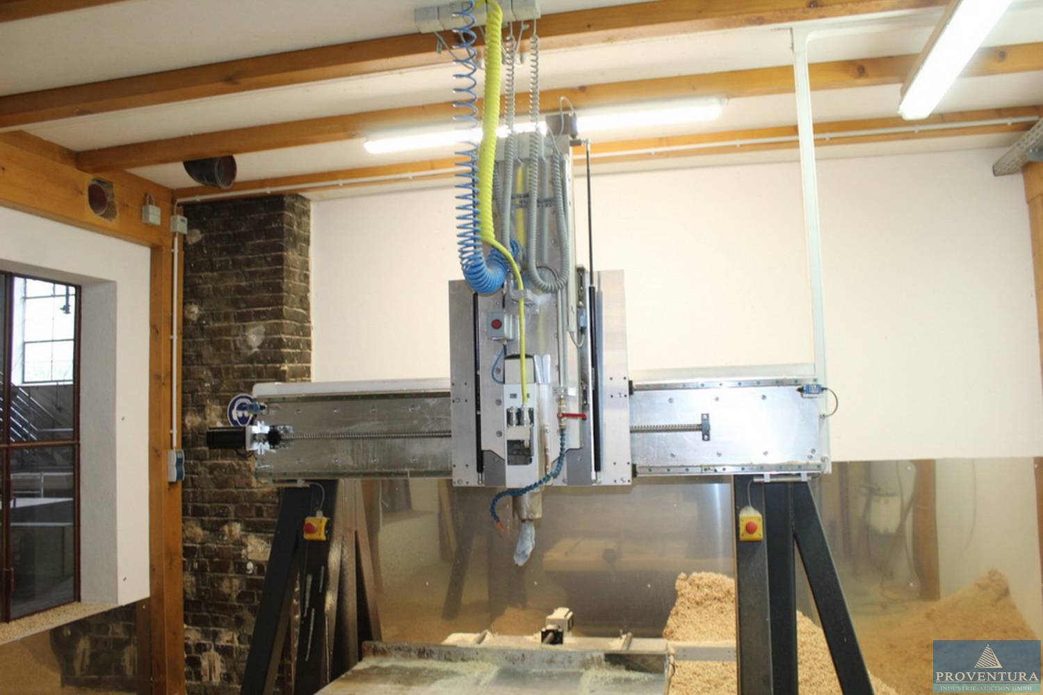 You are currently viewing Liquidationsversteigerung: 111 Positionen Maschinen u. Warenvorräten aus Glasproduktion, CNC-Holz-BAZ UBWH Bj. 2020, Hafenofen 2x 550 kW Bj. 2019, Gläserwerkzeuge, Antikgegenstände seit 1568 etc. – Raum 94258 Zwiesel – 18.11.2022 – 09:00:00