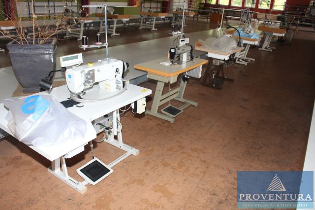 You are currently viewing Versteigerung wegen Standortauflösung: 50 Pos. Industrie-Nähmaschinen JUKI, YAMATO, REECE, Scheren, Regale, Tische, Transportwagen etc. – Raum 33014 Bad Driburg – 01.12.2022 – 09:00:00