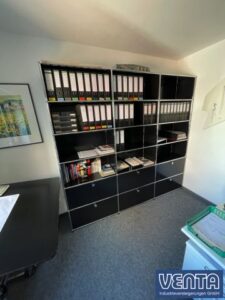 Read more about the article Insolvenz-Versteigerung MANO Arbeitnehmer- Überlassungsgesellschaft mbH – an den Standorten Düsseldorf, Duisburg und Mönchengladbach > USM-Haller und mehr – 07.12.2022 – 18:00:00