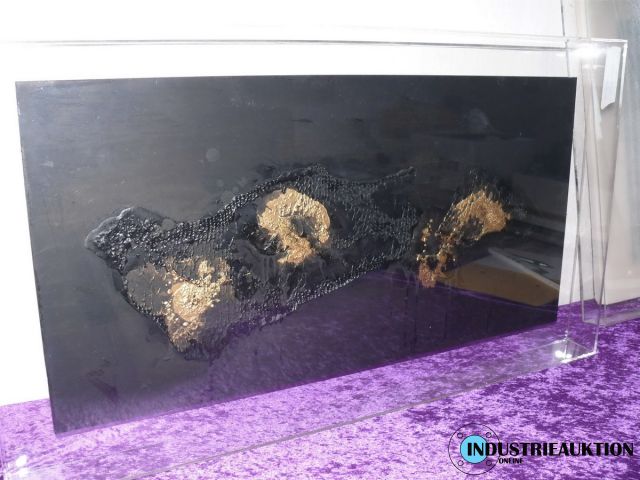 You are currently viewing 2 Bilder des Kölner Künstlers ANTON FUCHS – “Schwarzes Gold” und “Wax Still” –  – 23.03.2023 – 10:30:00