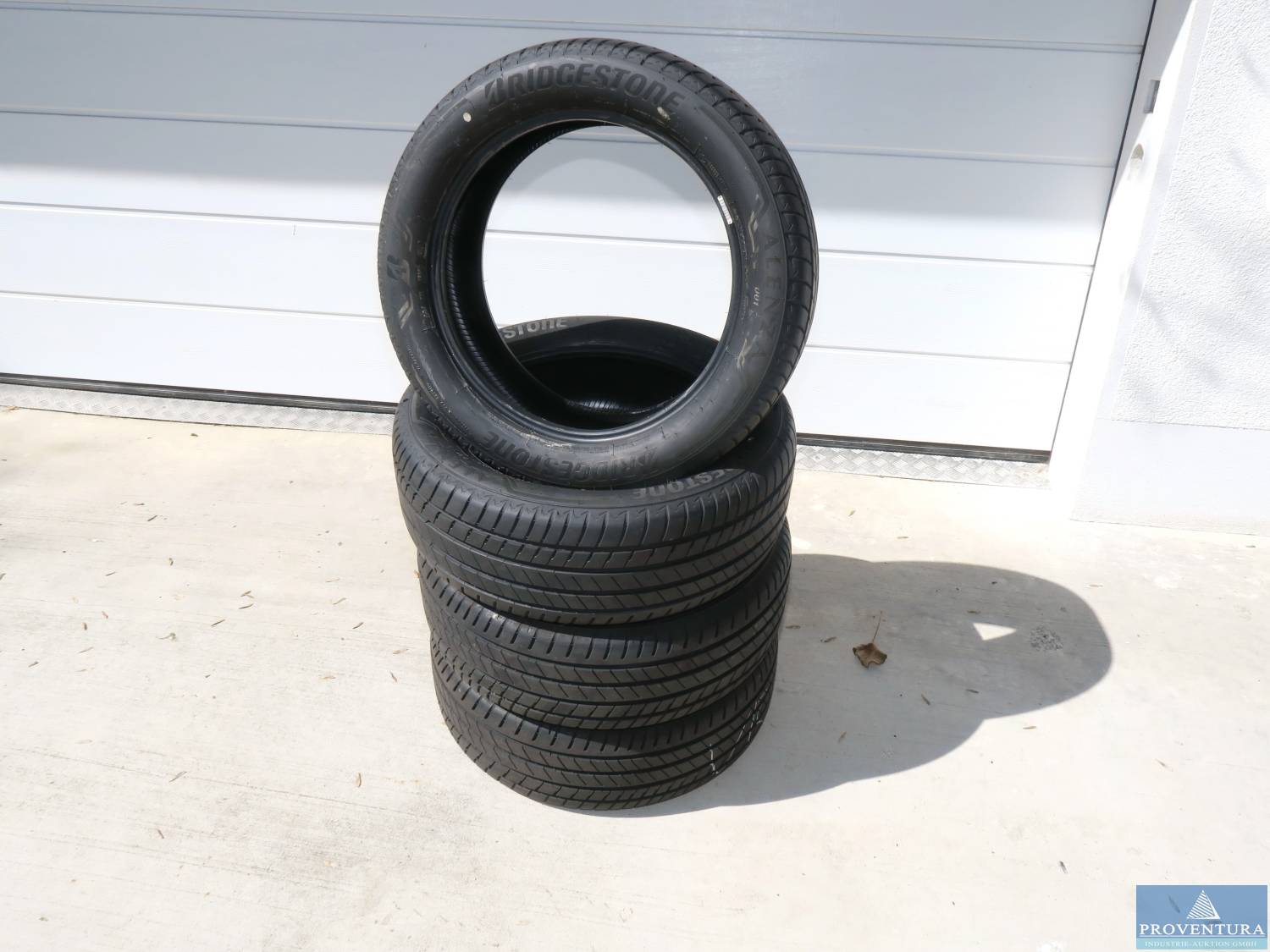 You are currently viewing Versteigerung neuwertiger Sommerreifensatz BMW X3 Bridgestone Alenza 001 245 50R19 105W, DOT 4921  – 37077 Göttingen – 15.05.2023 – 09:15:00