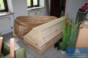 Read more about the article aus Insolvenz Särge, Deko, Präsentationsregale etc. – 39108 Magdeburg – 30.06.2023 – 11:30:00