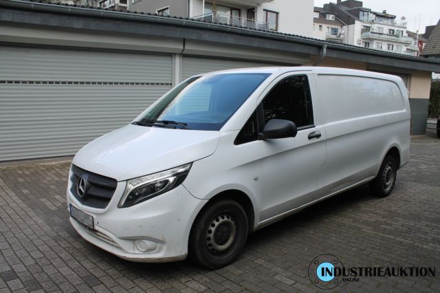 You are currently viewing Insolvenz-Auktion Transporter, 4x MERCEDES-BENZ VITO 110CDI lang Bj 20, FORD Custom Bj. 21 –  – 03.08.2023 – 09:45:00