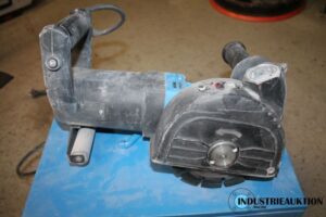 Read more about the article Insolvenz-Auktion Lagerbestand Elektro-Installationsmaterial, Handmaschinen, Schlitzfräsen, Kernbohrgeräte, Bohrmaschine, etc. – 42579 Heiligenhaus – 02.08.2023 – 10:00:00