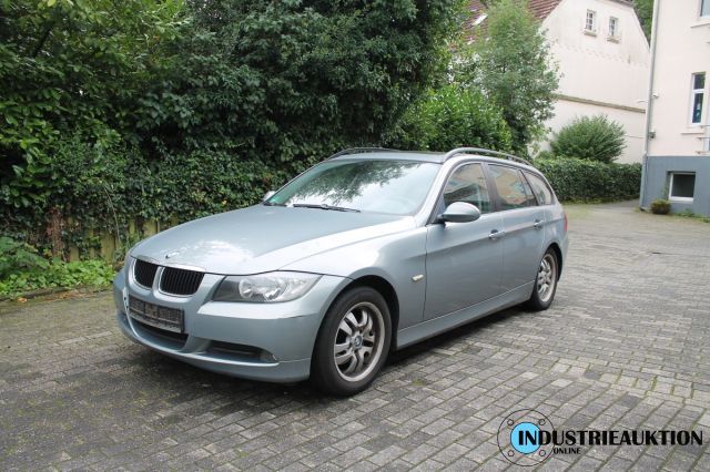 You are currently viewing BMW 318i Touring, EZ 07, LPG – 42579 Heiligenhaus – 22.08.2023 – 10:00:00