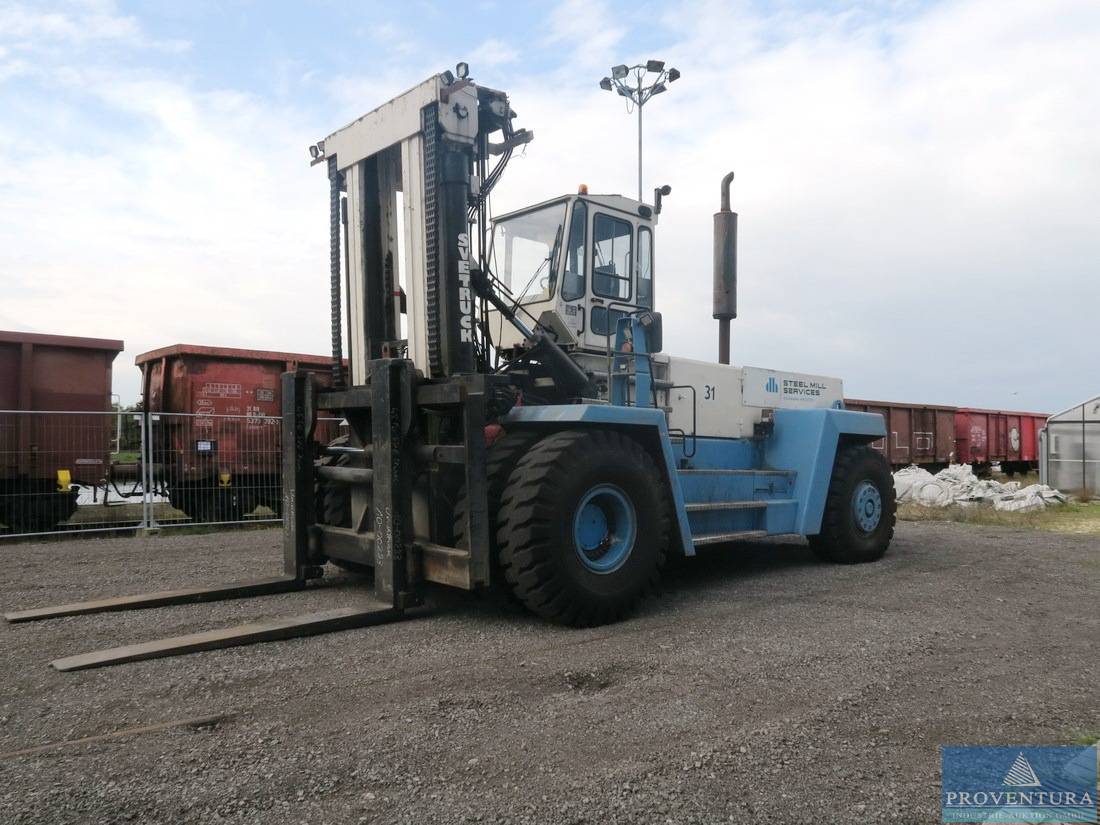You are currently viewing Versteigerung: Container-Stapler SVETRUCK 45120-54, Bj. 2005, Tragkraft 45 Tonnen, Hubhöhe 6,5 m, mit Coil-Tragedorn 1.800 mm, Startpreis € 40.000,− – 28309 Bremen – 23.10.2023 – 09:00:00