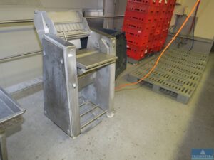 Read more about the article aus Insolvenz DÜN-Fleisch GmbH: 65 Positionen Maschinen Fleischerei-Produktion, aus nicht bezahlten Rechnungen – 37351 Hüpstedt – 04.10.2023 – 09:00:00