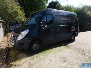 Read more about the article aus Insolvenz Transporter RENAULT Master 2.3 dCi EZ 2017 50.000 km – Raum 30900 Hannover – 25.10.2023 – 09:45:00
