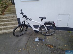 Read more about the article Aus Leasing E-Bike  RIESE+MÜLLER Charger3 GT Vario 56 cm, Ceramic-White, angeschaft 07.2020 für ca. 5.100 € – in 37077 Göttingen – 01.11.2023 – 09:00:00