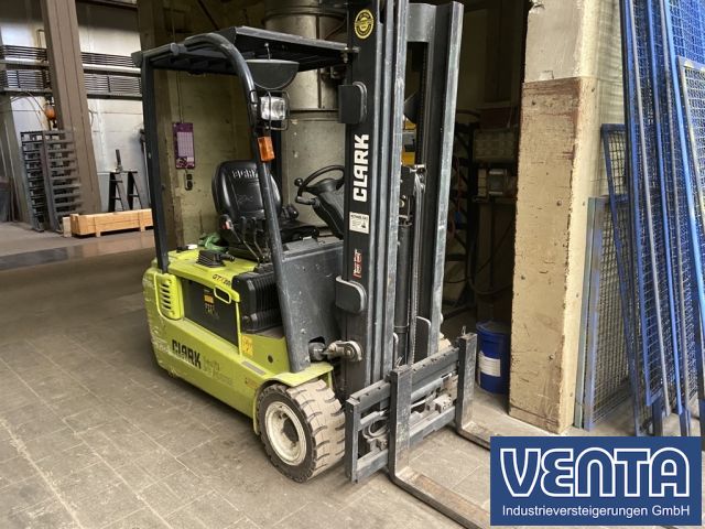 You are currently viewing Insolvenz-Versteigerung der IBG Monforts Oberflächentechnik GmbH + Co. KG – Gabelstapler, Aufsitzrasenmäher, Maschinen: Metallbandsäge, Formatkreissäge, Bandschleifmaschine, Drehmaschine, Druckluftanlagen, Strahlanlagen, u.v.m. – 16.10.2023 – 18:00:00