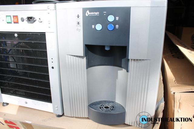 You are currently viewing Online-Auktion Heißgetränkeautomat SOLISTA + Trinkwasserspender WATERLOGIC –  – 17.10.2023 – 09:45:00