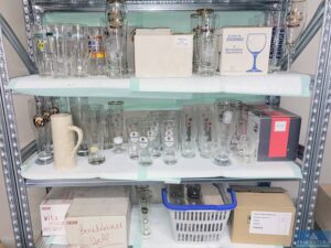 Read more about the article Lagerräumung – Alles muss raus! 2.600 Gläser, Bitburger, Franziskaner, Veltins, CocaCola, Bionade, Warsteiner, etc. – 37079 Göttingen – 03.11.2023 – 09:15:00