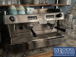 Read more about the article Insolvenz-Versteigerung der Casa CC GmbH, 41460 Neuss – Gaststätteneinrichtungen von 2 Gaststätten (Markt 26 und Damenstift-Platz) – 16.11.2023 – 18:00:00