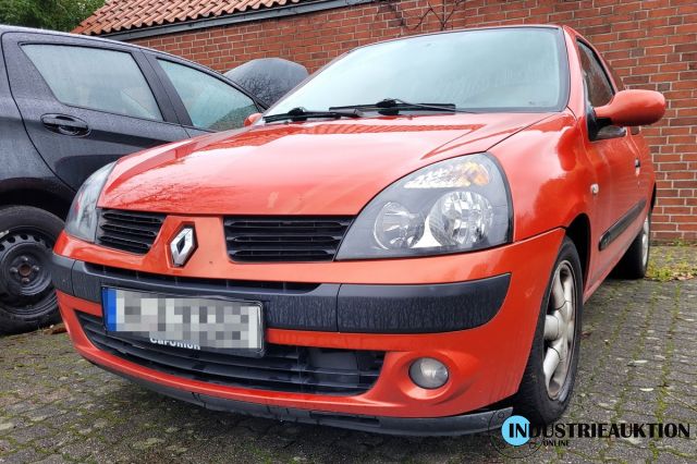 You are currently viewing PKW RENAULT Clio 1.2, EZ 2004 – 30827 Hannover – 14.12.2023 – 10:00:00