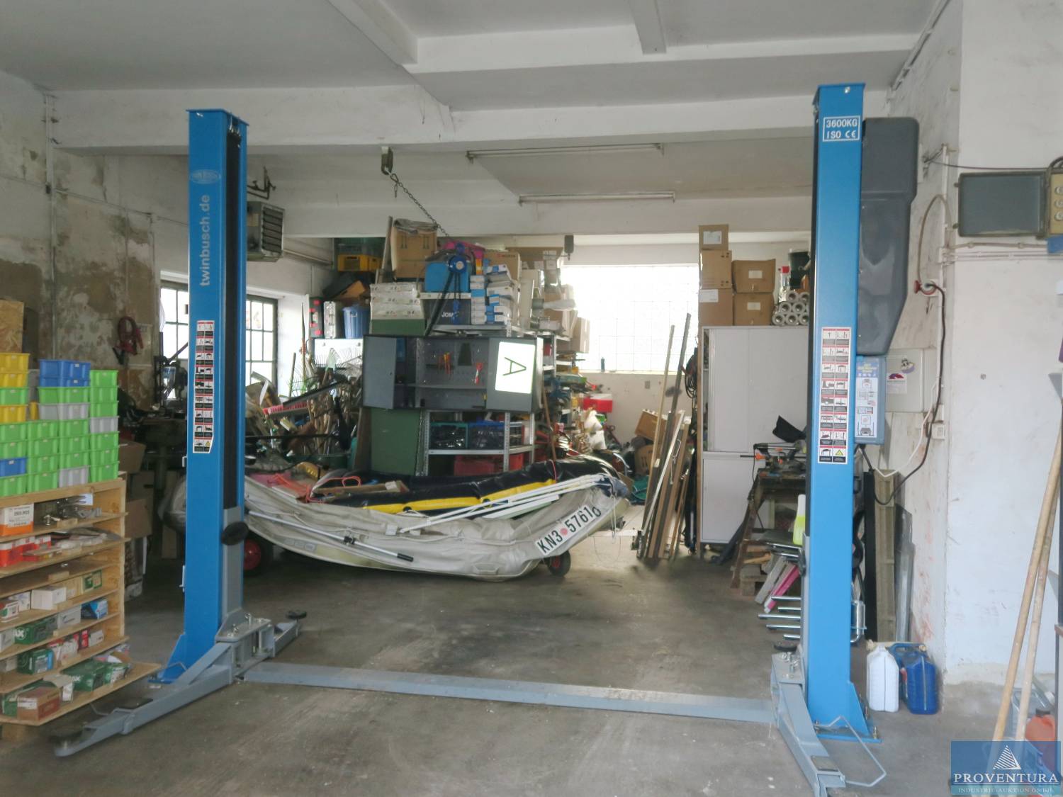 You are currently viewing Aus Insolvenz: 2-Säulenhebebühne TWIN BUSCH 3.6t, Bj. 2021 – 31036 Eime  – 01.02.2024 – 09:15:00