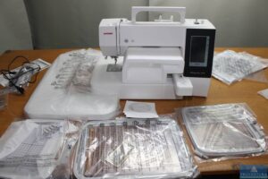 Read more about the article aus Insolvenz Ein-Nadel-Stickmaschine JANOME MC500E, Zubehör, versandfähig – 37077 Göttingen – 19.03.2024 – 09:00:00