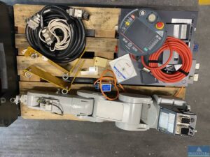 Read more about the article Versteigerung Industrieroboter: Mitsubishi RV-4F-D 6 Achsen, Bj. 2015 sowie Montagetisch – 37073 Göttingen – 06.05.2024 – 09:45:00