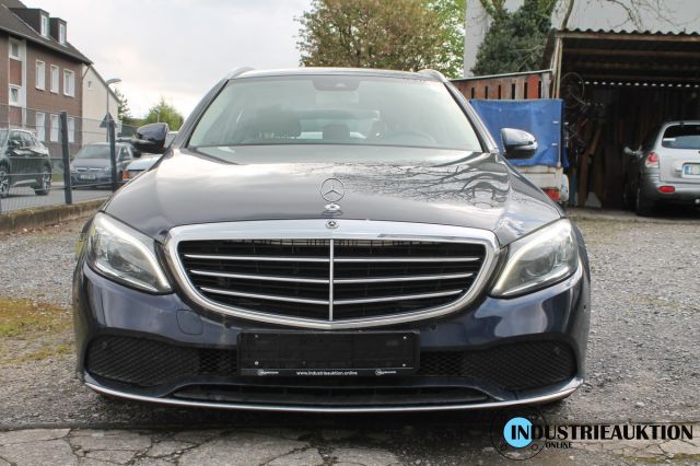 You are currently viewing Online-Auktion: MERCEDES-BENZ C220d 4Matic, aus Nov. 2018 –  – 07.05.2024 – 09:45:00