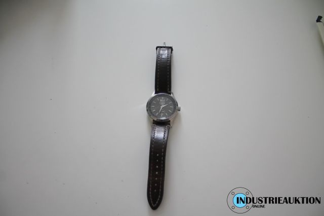 You are currently viewing Nachlassauktion Schmuck, Armbanduhren, Manschettenknöpfe, etc. – 42579 – 28.07.2024 – 18:00:00