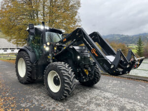Read more about the article Versteigerung Forsttraktor Steyr 4145 + Anhänger Ressenig  – Versteigerung Forsttraktor Steyr 4145 & Anhänger Ressenig  – 04.11.2024 – 09:00:00